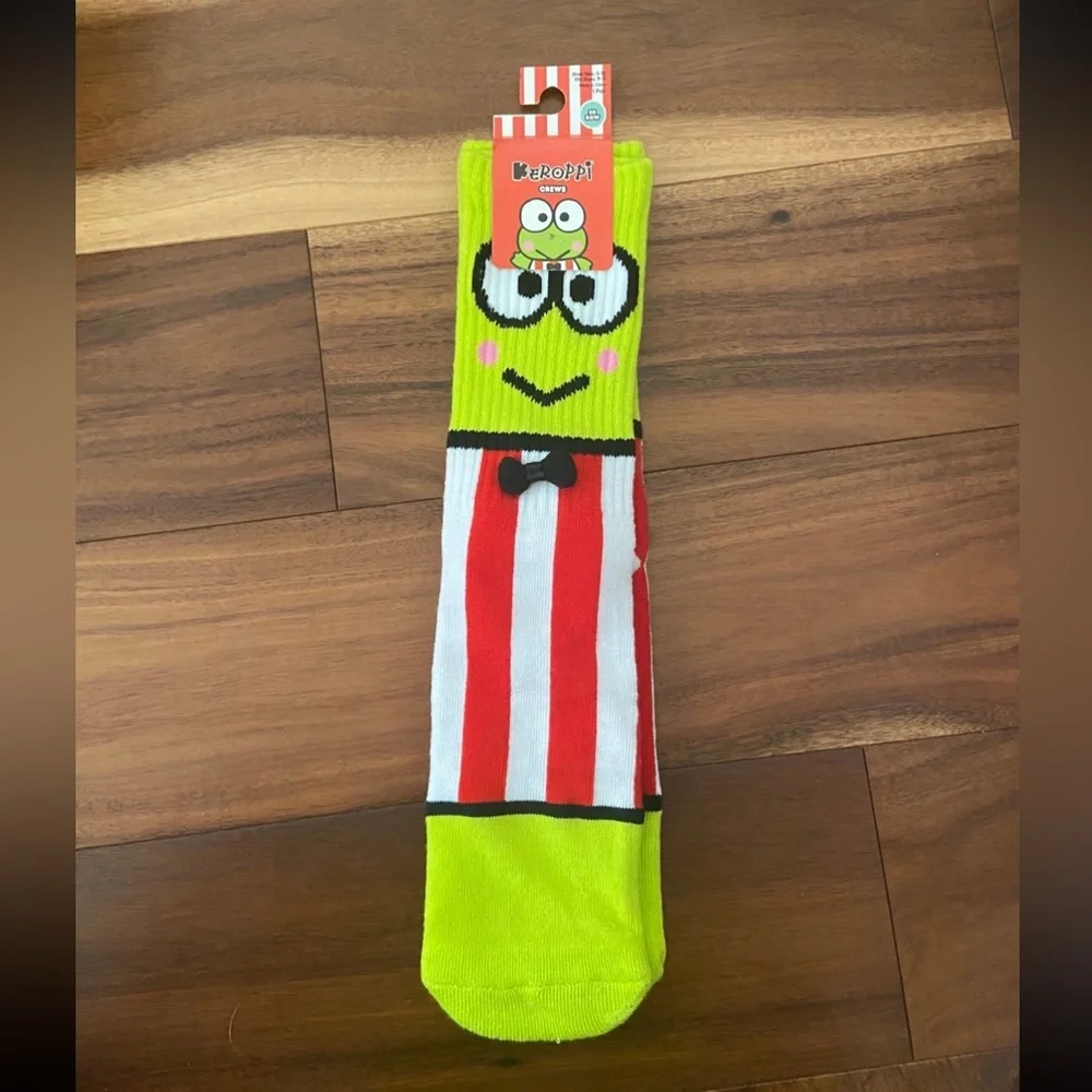 Keroppi Crew Socks NIP 2023 Sanrio 3D Bow Tie Green Hello Kitty One Size Adult